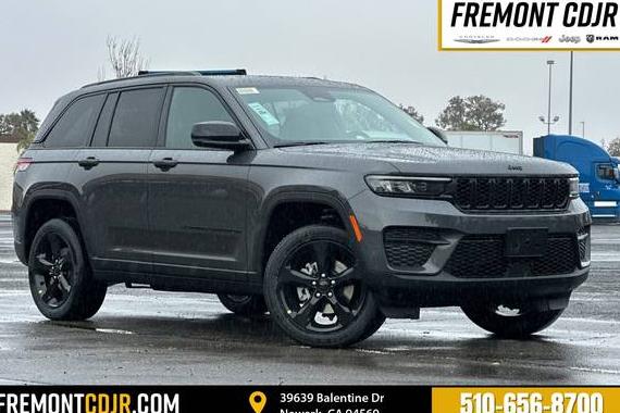 JEEP GRAND CHEROKEE 2025 1C4RJGAG5SC287717 image